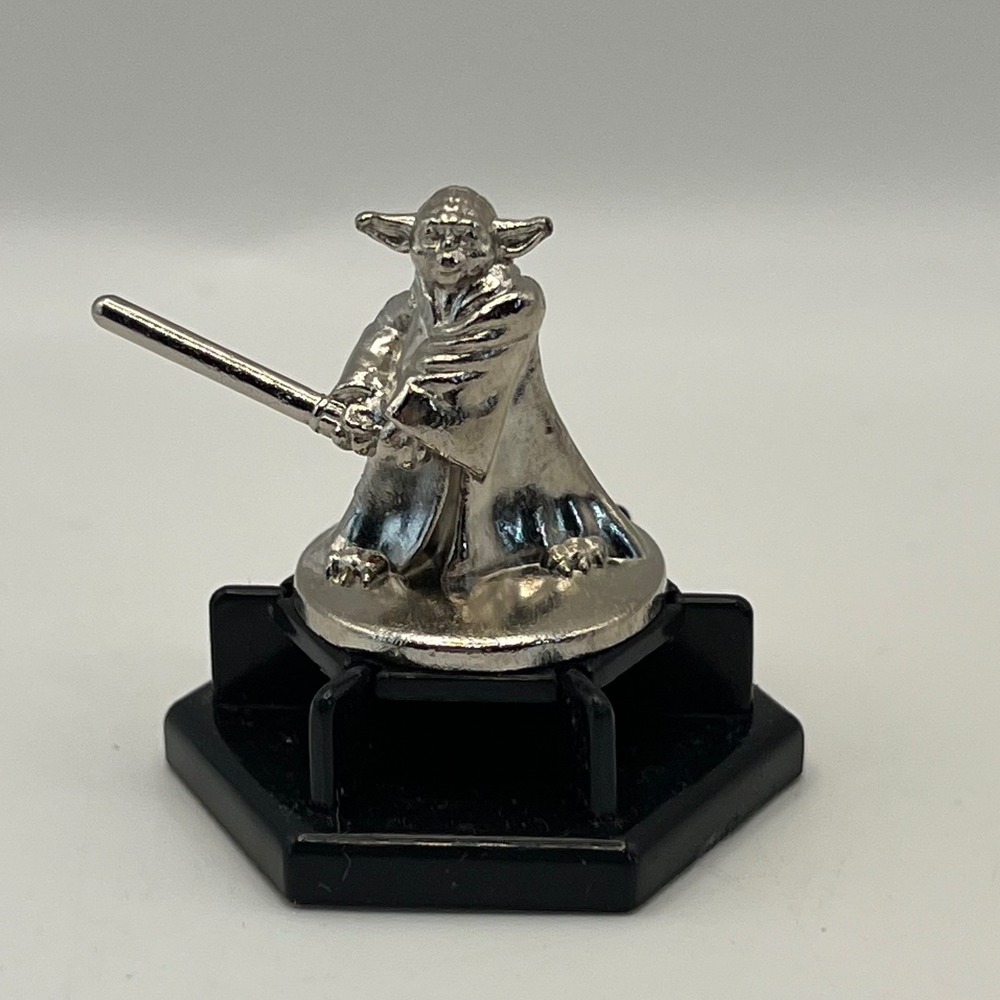 Star Wars Horn Abbot Yoda Game Piece 2004 Trivial Pursuit replacement part vtg